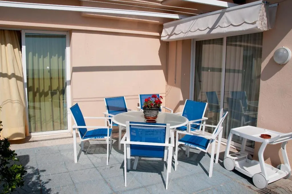 Apartamentos Siglo XXI - Marabu Sant Feliu de Guixols 0*,  Spain