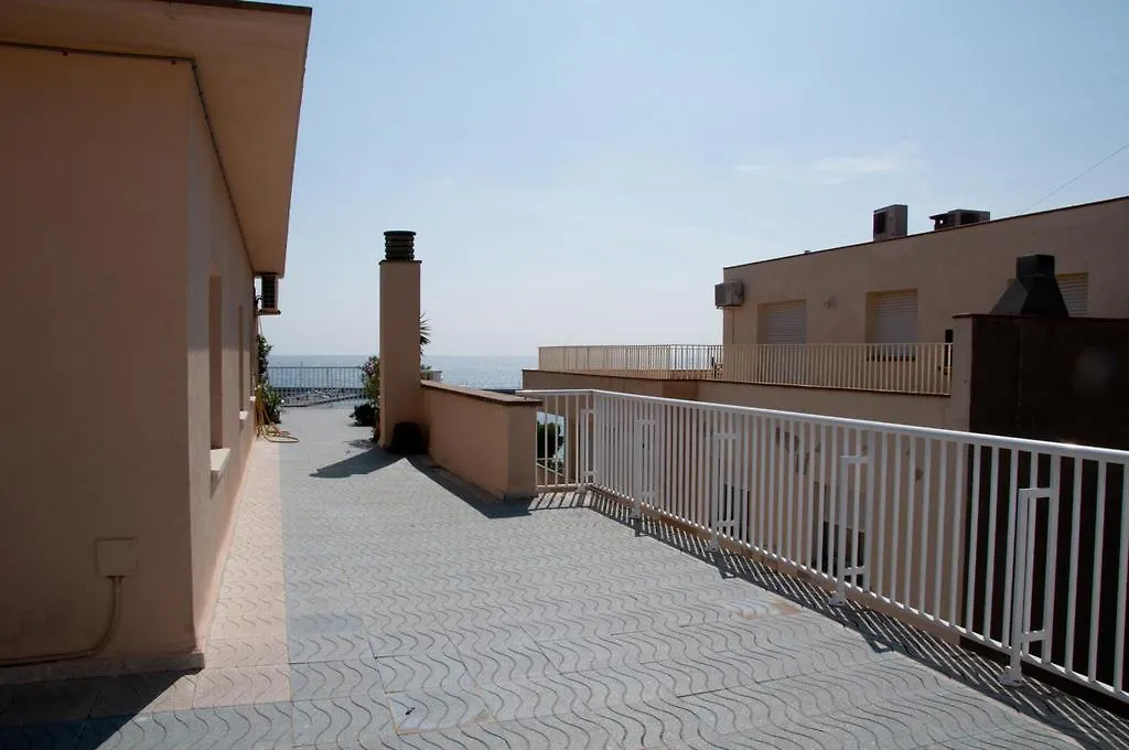 Apartamentos Siglo XXI - Marabu Sant Feliu de Guixols 0*,  Spain